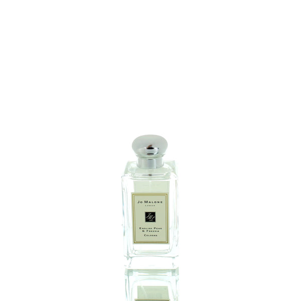 Jo Malone English Pear & Freesia scent: fresh and floral essence