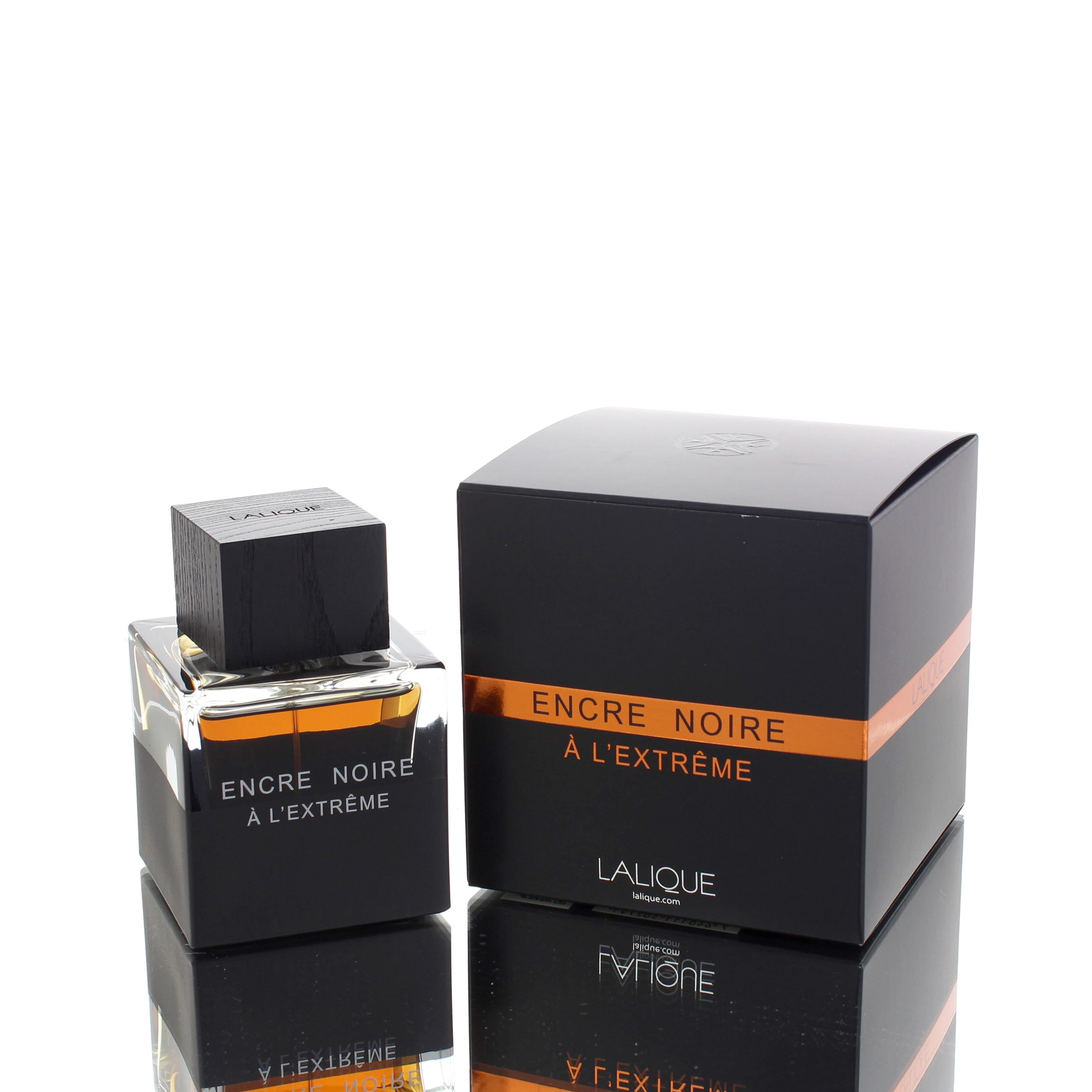 Lalique Encre Noire Extreme - Powerful, deep woody scent