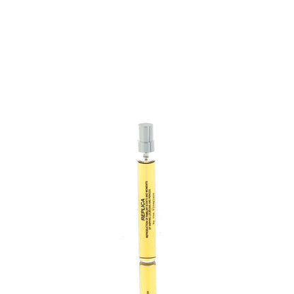 Replica By The Fireplace by Maison Martin Margiela For Man/Woman Eau De Toilette Perfume Boxed